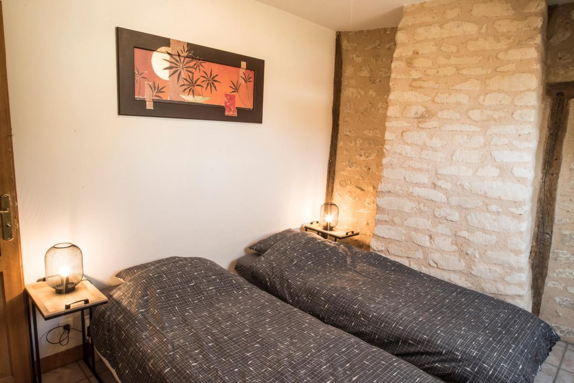 Maison De Ville Nlr - 6 Lits Simples - Bbq - Proche Gare - Grand Parking Nogent-le-Rotrou Kültér fotó